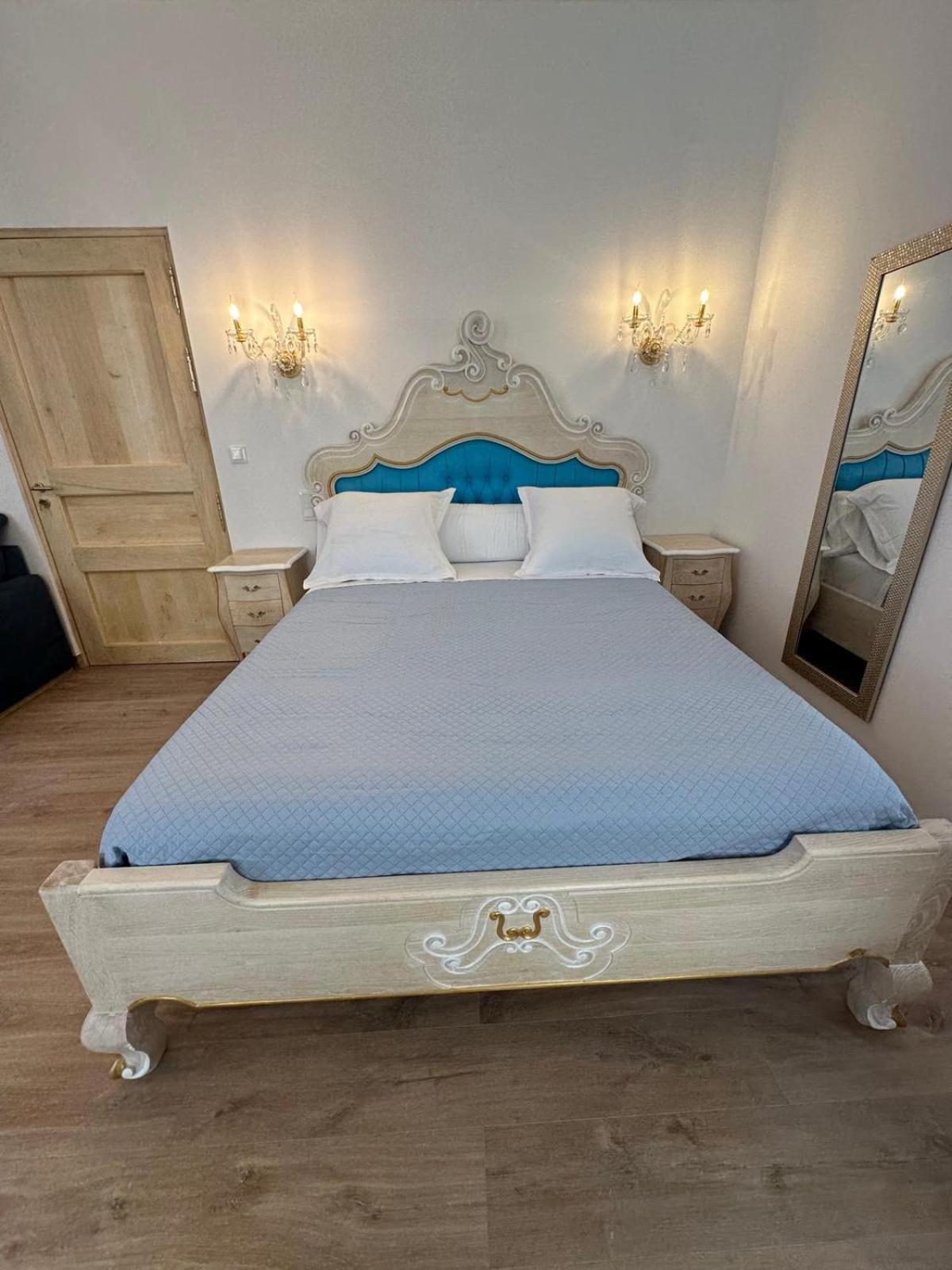 Appartement Du Cloitre 1Er Narbonne Buitenkant foto