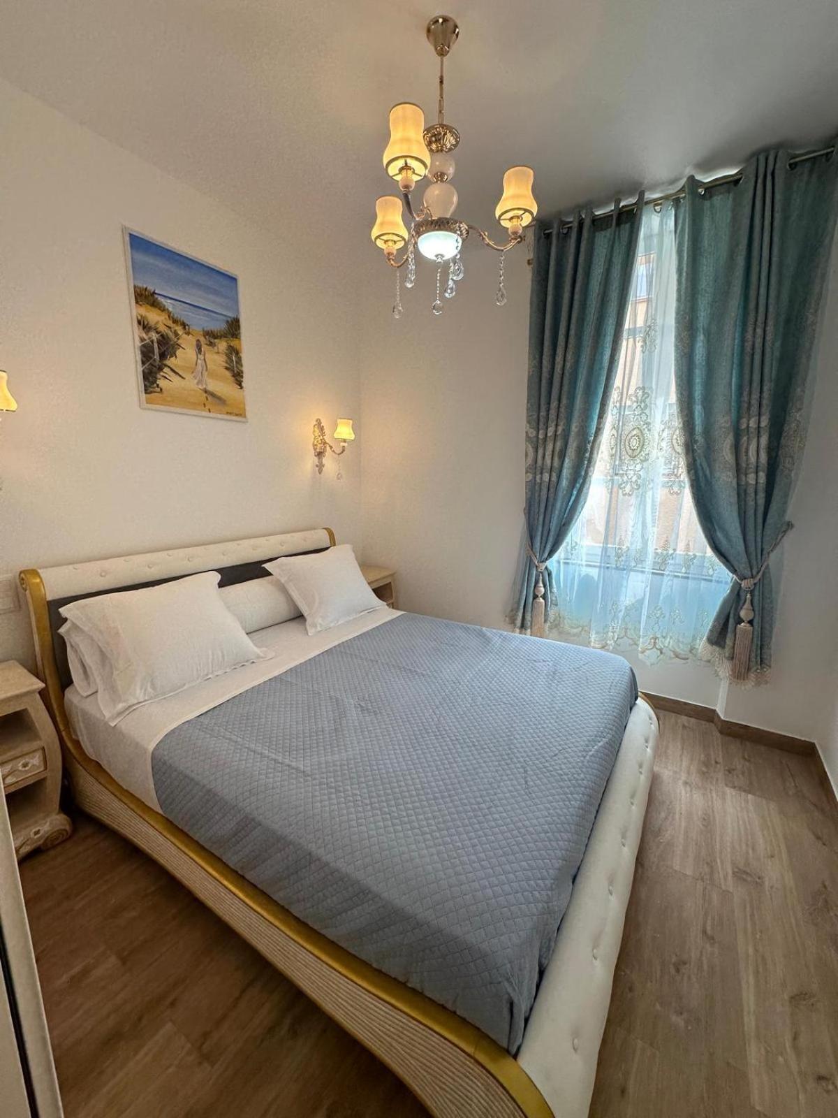 Appartement Du Cloitre 1Er Narbonne Buitenkant foto